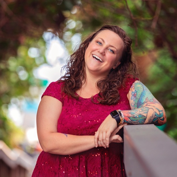 Meet your Posher, Samantha - Picture 3 of 7